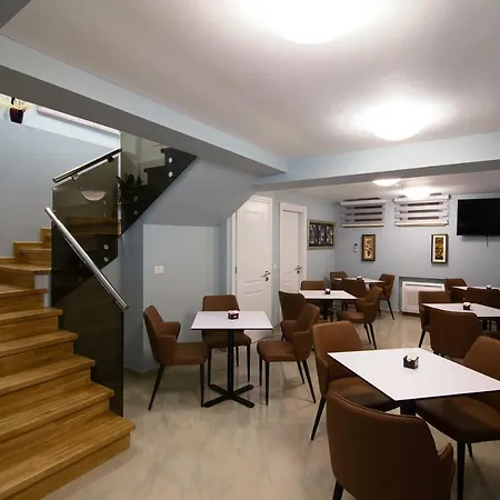 Eagles Philadelphia Bed & Breakfast Korce